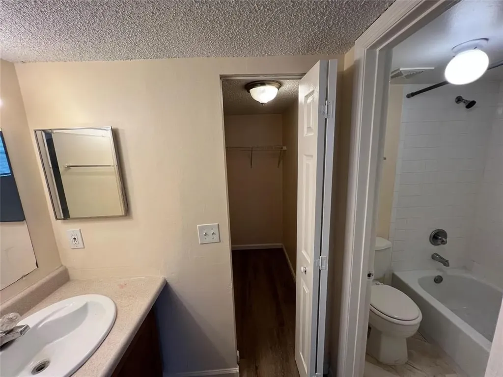 2431 NW 56th Avenue Lauderhill FL 33313