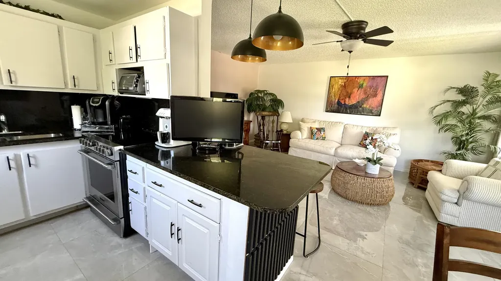 361 Tilford Q Deerfield Beach FL 33442