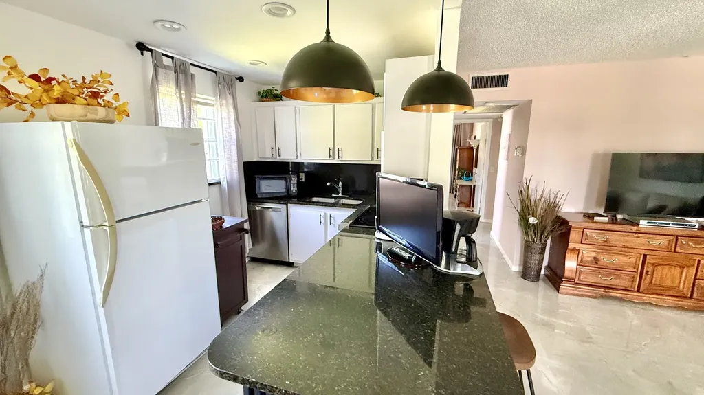 361 Tilford Q Deerfield Beach FL 33442