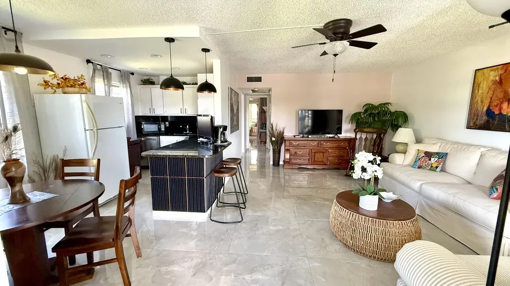 361 Tilford Q Deerfield Beach FL 33442