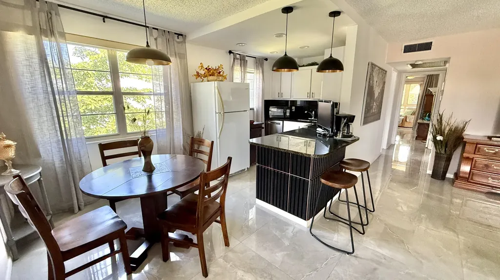 361 Tilford Q Deerfield Beach FL 33442