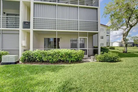 137 Fanshaw D Boca Raton FL 33434