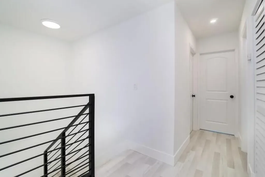 4315 NW 115th Avenue Coral Springs FL 33065