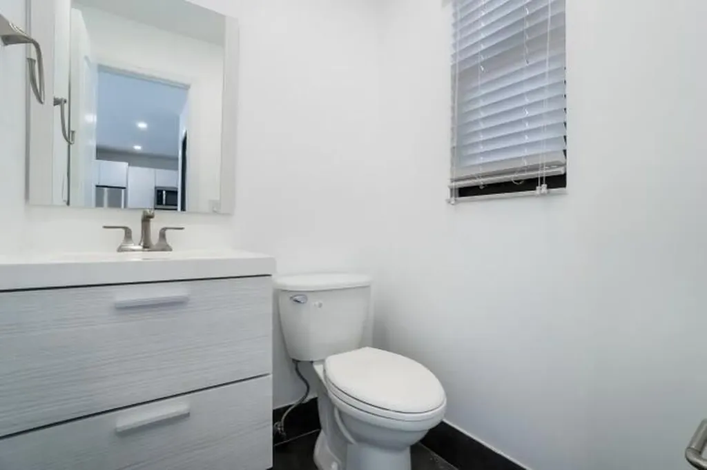 4315 NW 115th Avenue Coral Springs FL 33065