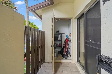 7620 NW 79th Avenue Tamarac FL 33321