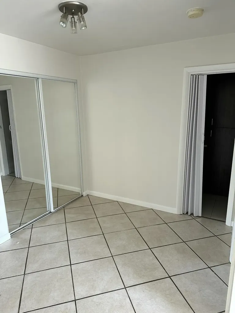 1480 E Sample Road Pompano Beach FL 33064