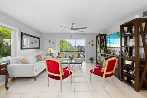 8280 SW 24th Street North Lauderdale FL 33068
