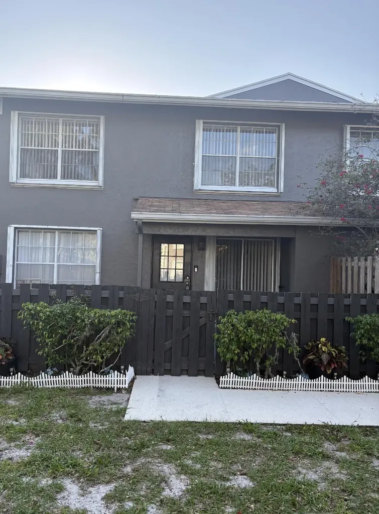 5130 W Society Place W West Palm Beach FL 33415
