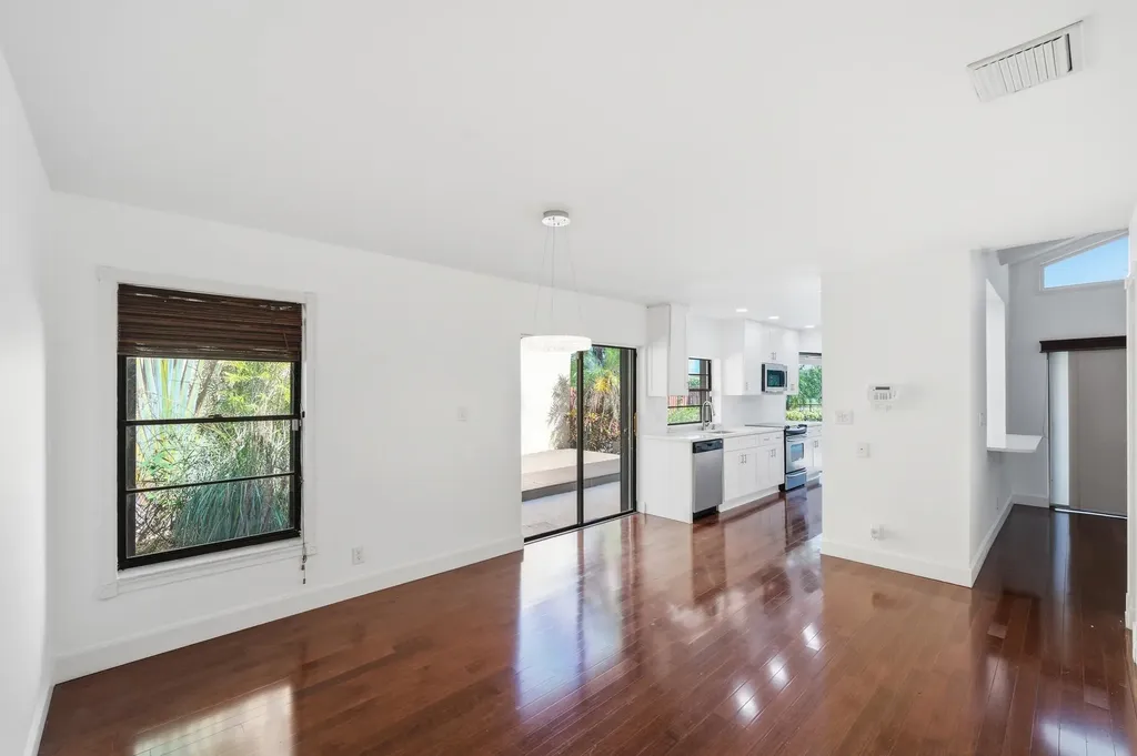 6488 Pond Apple Road Boca Raton FL 33433