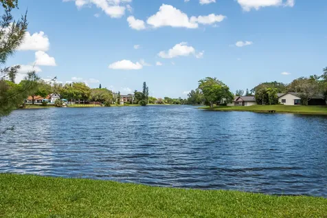3660 Inverrary Drive Lauderhill FL 33319