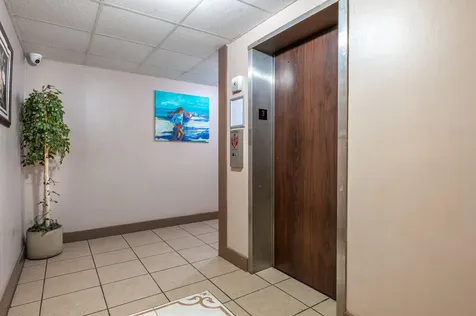 3660 Inverrary Drive Lauderhill FL 33319