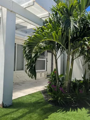 21 SE 11 Avenue Fort Lauderdale FL 33301