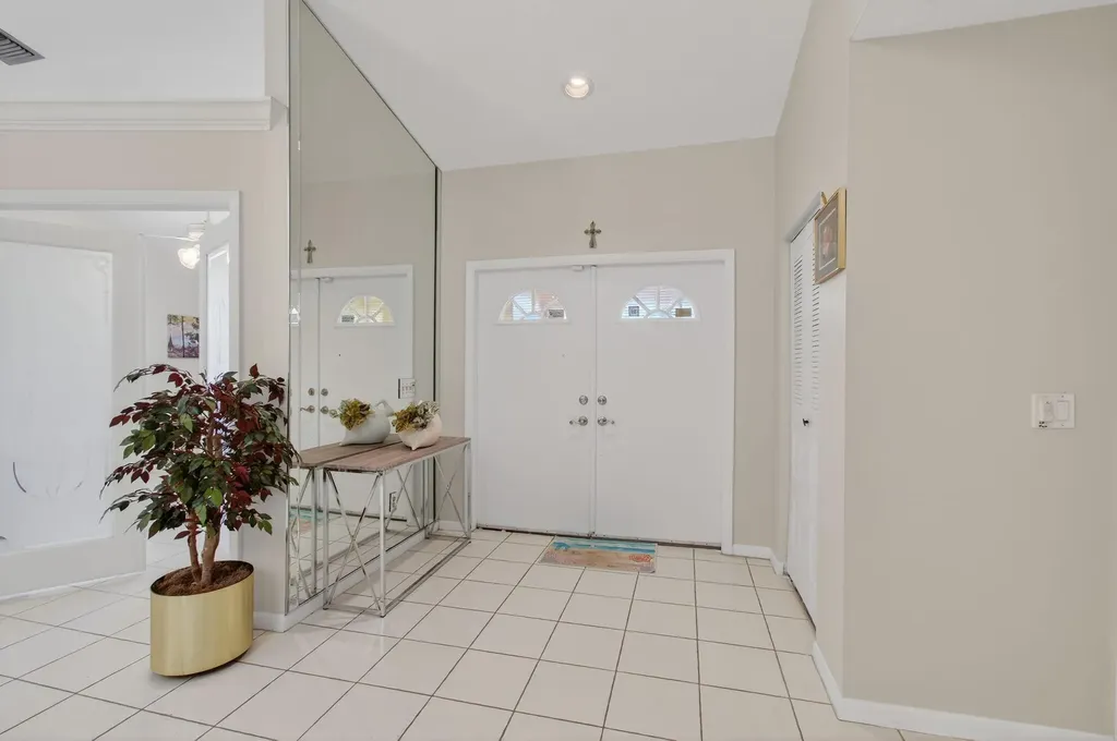 2925 Riviera Drive Delray Beach FL 33445