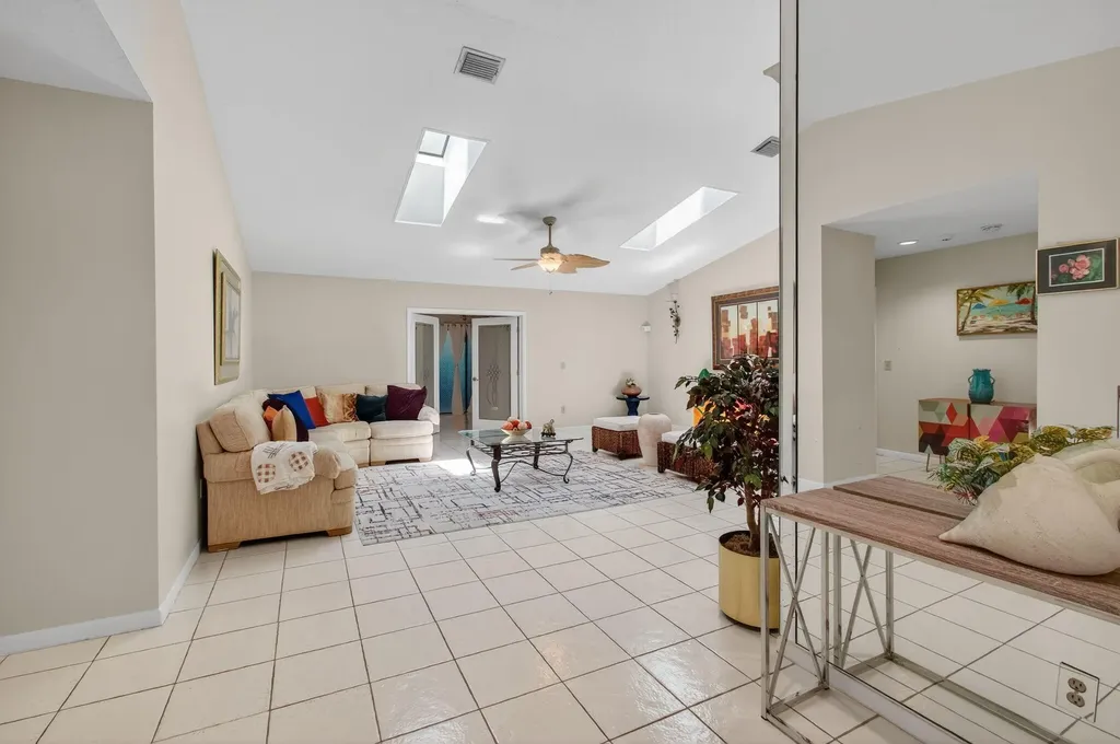 2925 Riviera Drive Delray Beach FL 33445