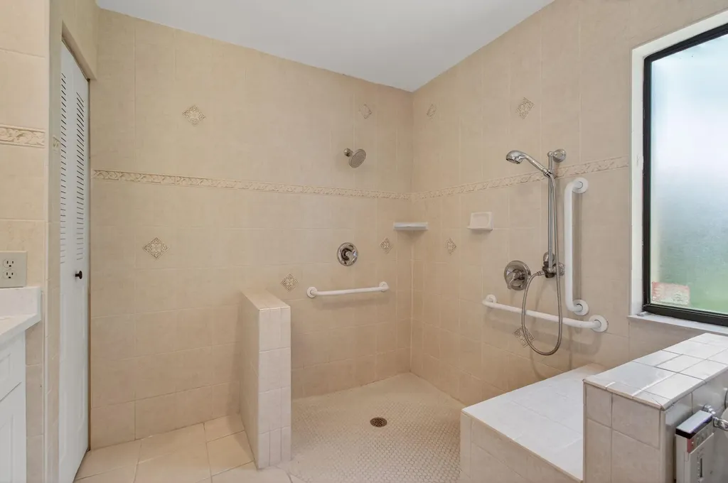 2925 Riviera Drive Delray Beach FL 33445