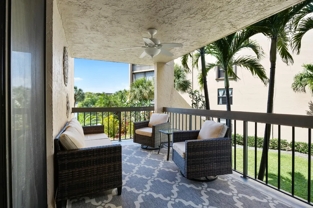 750 Egret Circle Delray Beach FL 33444