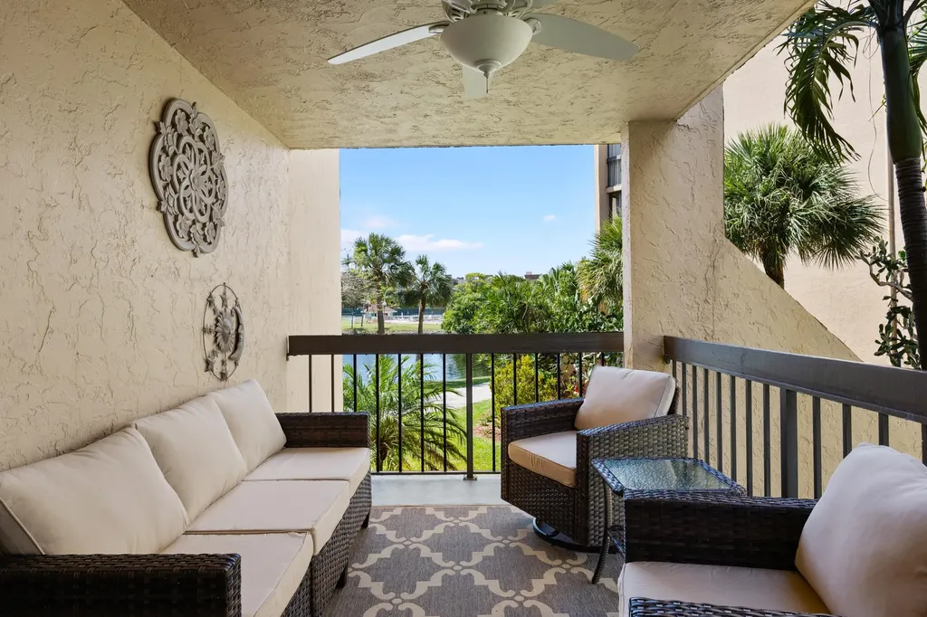 750 Egret Circle Delray Beach FL 33444