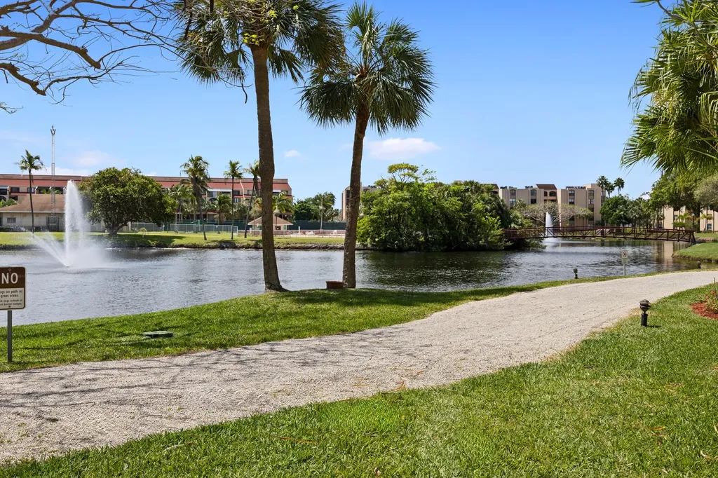 750 Egret Circle Delray Beach FL 33444