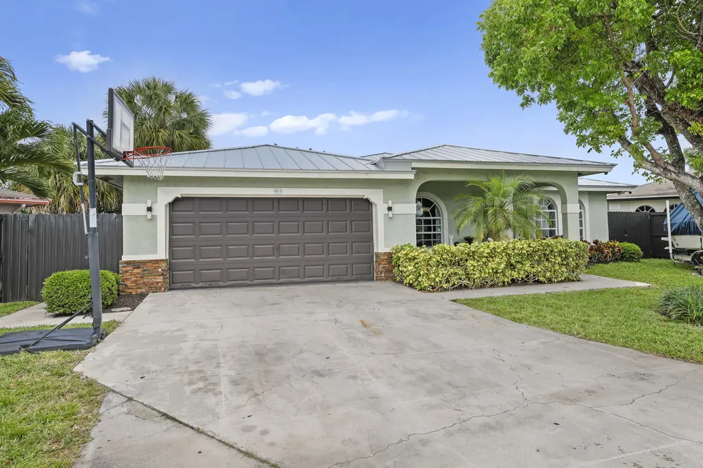 401 NW 16th Place Pompano Beach FL 33060