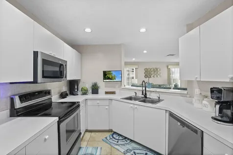 401 NW 16th Place Pompano Beach FL 33060