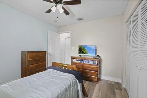 401 NW 16th Place Pompano Beach FL 33060