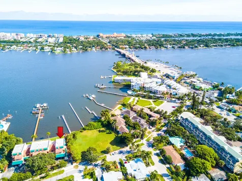324 N Lake Drive Lantana FL 33462