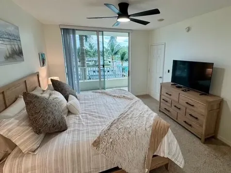 625 Casa Loma Boulevard Boynton Beach FL 33435