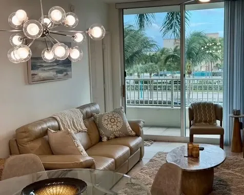 625 Casa Loma Boulevard Boynton Beach FL 33435