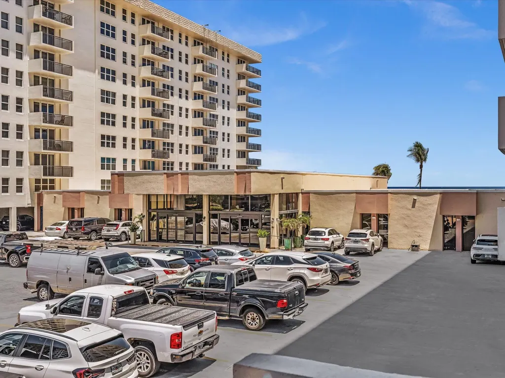 1147 Hillsboro Mile Hillsboro Beach FL 33062