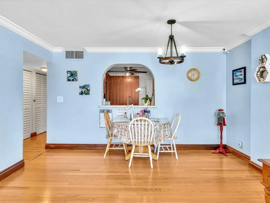 1147 Hillsboro Mile Hillsboro Beach FL 33062