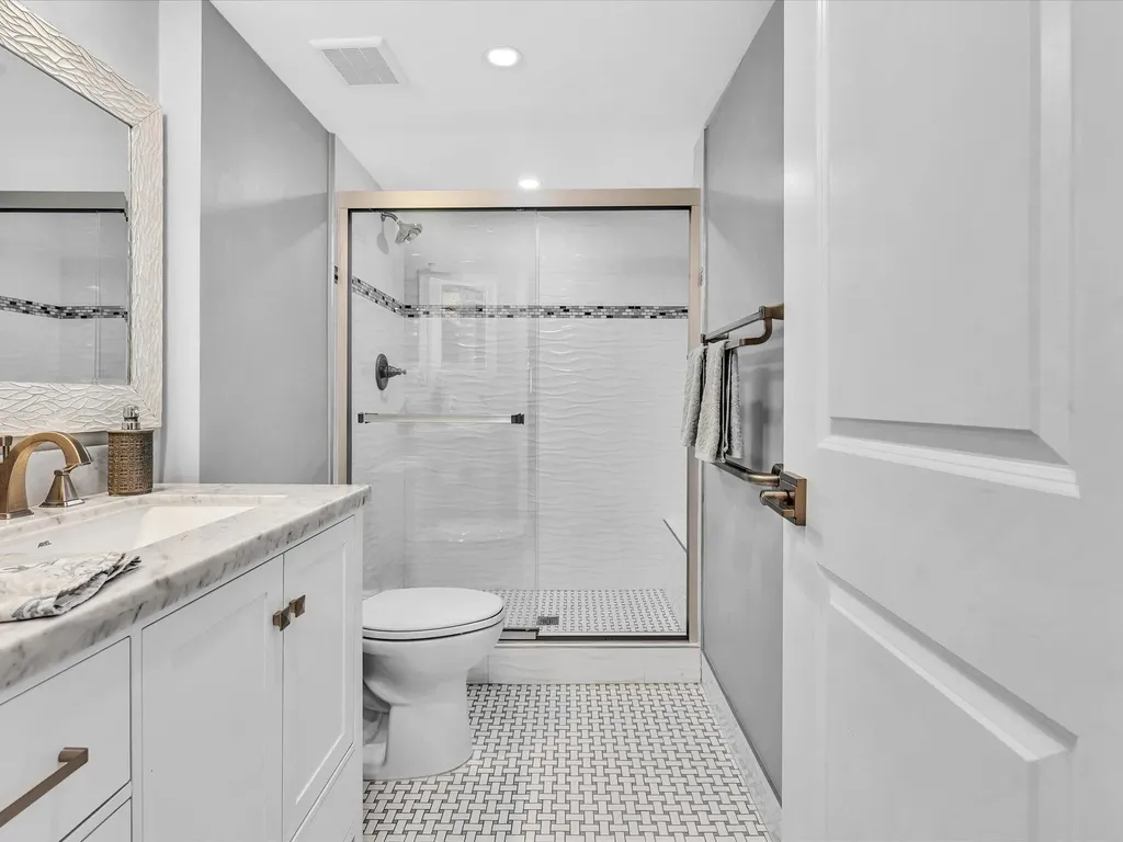1147 Hillsboro Mile Hillsboro Beach FL 33062