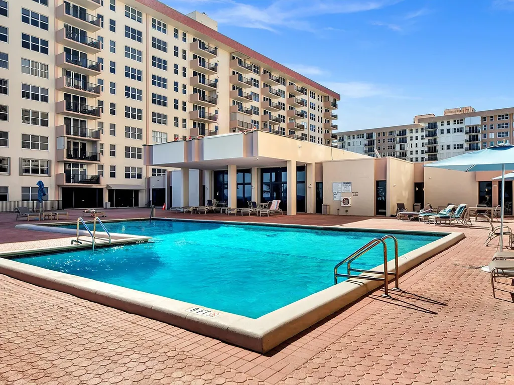 1147 Hillsboro Mile Hillsboro Beach FL 33062