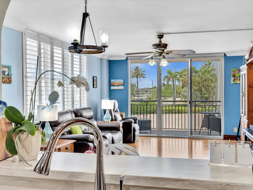 1147 Hillsboro Mile Hillsboro Beach FL 33062