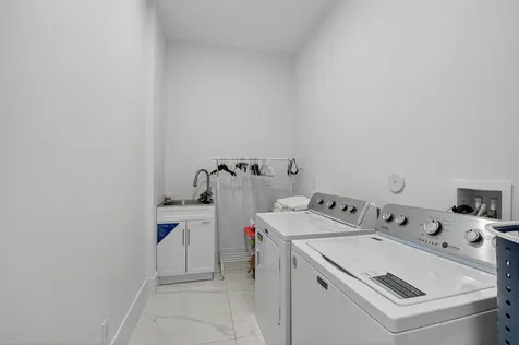 711 NE 6th Street Boca Raton FL 33432