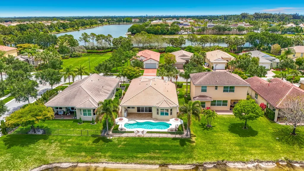 2821 Bellarosa Circle Royal Palm Beach FL 33411