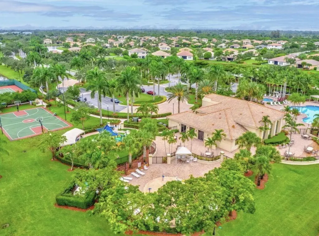 2821 Bellarosa Circle Royal Palm Beach FL 33411