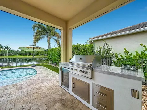 2821 Bellarosa Circle Royal Palm Beach FL 33411