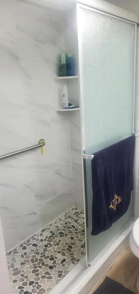 390 Fanshaw J Boca Raton FL 33434
