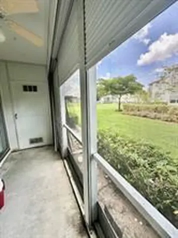 390 Fanshaw J Boca Raton FL 33434
