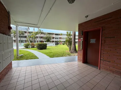 161 NE 10th Avenue Hallandale Beach FL 33009