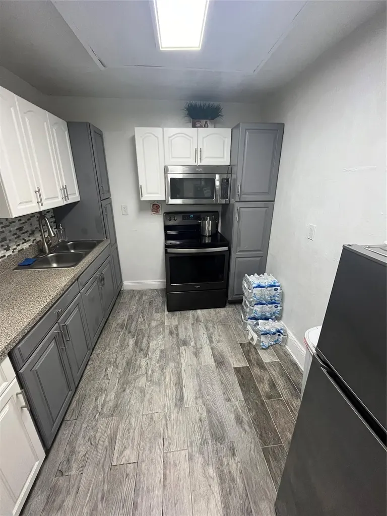 4364 NW 9th Avenue Deerfield Beach FL 33064