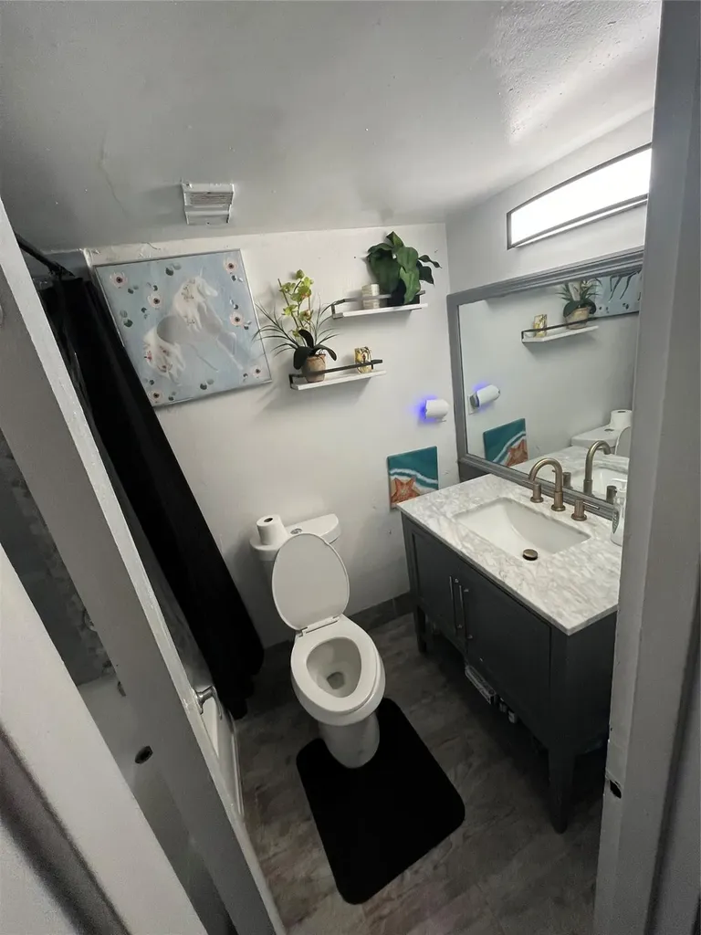 4364 NW 9th Avenue Deerfield Beach FL 33064