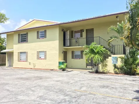 5811 NE 14th Road Fort Lauderdale FL 33334