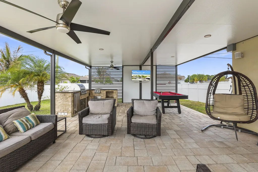 275 SW Tulip Boulevard Port St Lucie FL 34953