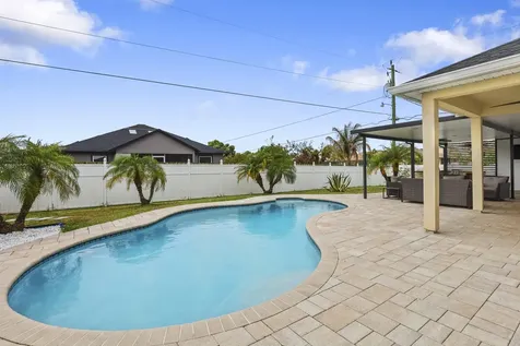 275 SW Tulip Boulevard Port St Lucie FL 34953