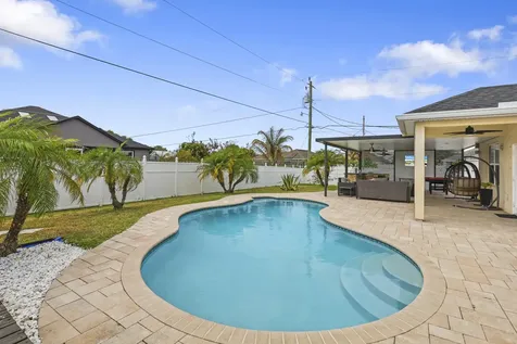 275 SW Tulip Boulevard Port St Lucie FL 34953