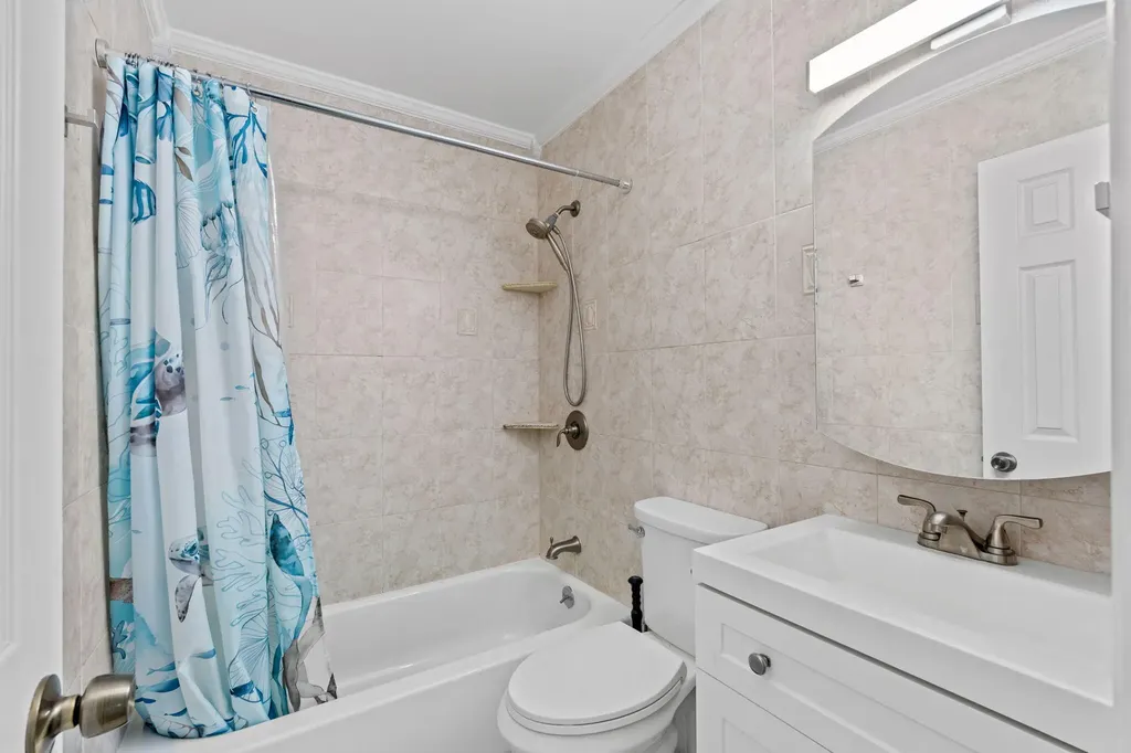 6537 Monmouth Road West Palm Beach FL 33413