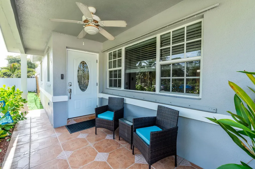 6537 Monmouth Road West Palm Beach FL 33413
