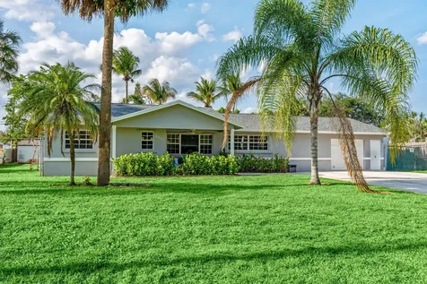 6537 Monmouth Road West Palm Beach FL 33413
