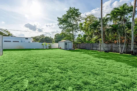 6537 Monmouth Road West Palm Beach FL 33413